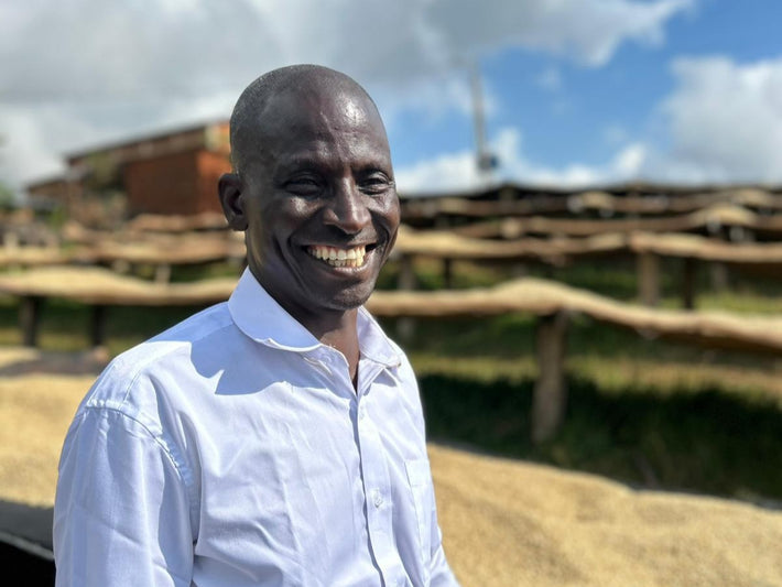 Luis Nsimiraimana, Präsident der Kaffeekooperative Dusubizitekikawa in Burundi.
