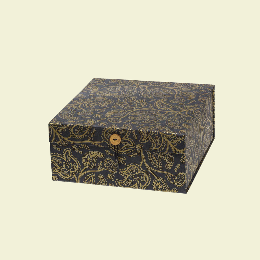 Geschenkbox Paisley, schwarz/gold, 24x24 cm